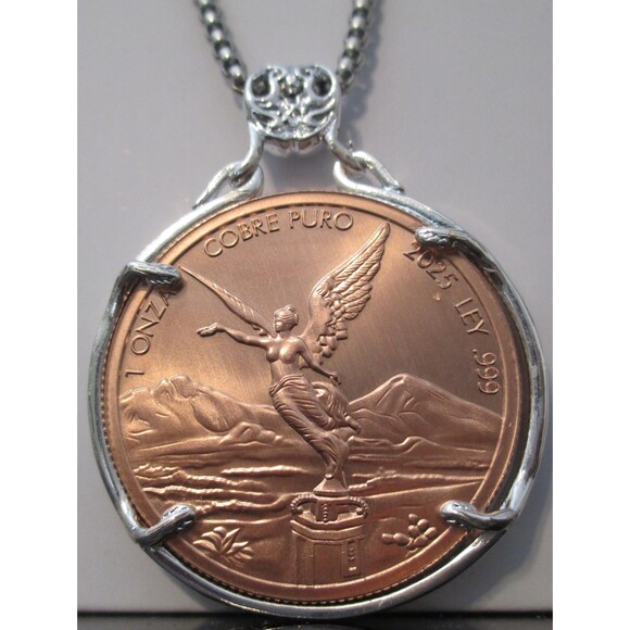 NEW Mexico’s Libertad, the most beloved icon Necklace - Picture 1 of 10